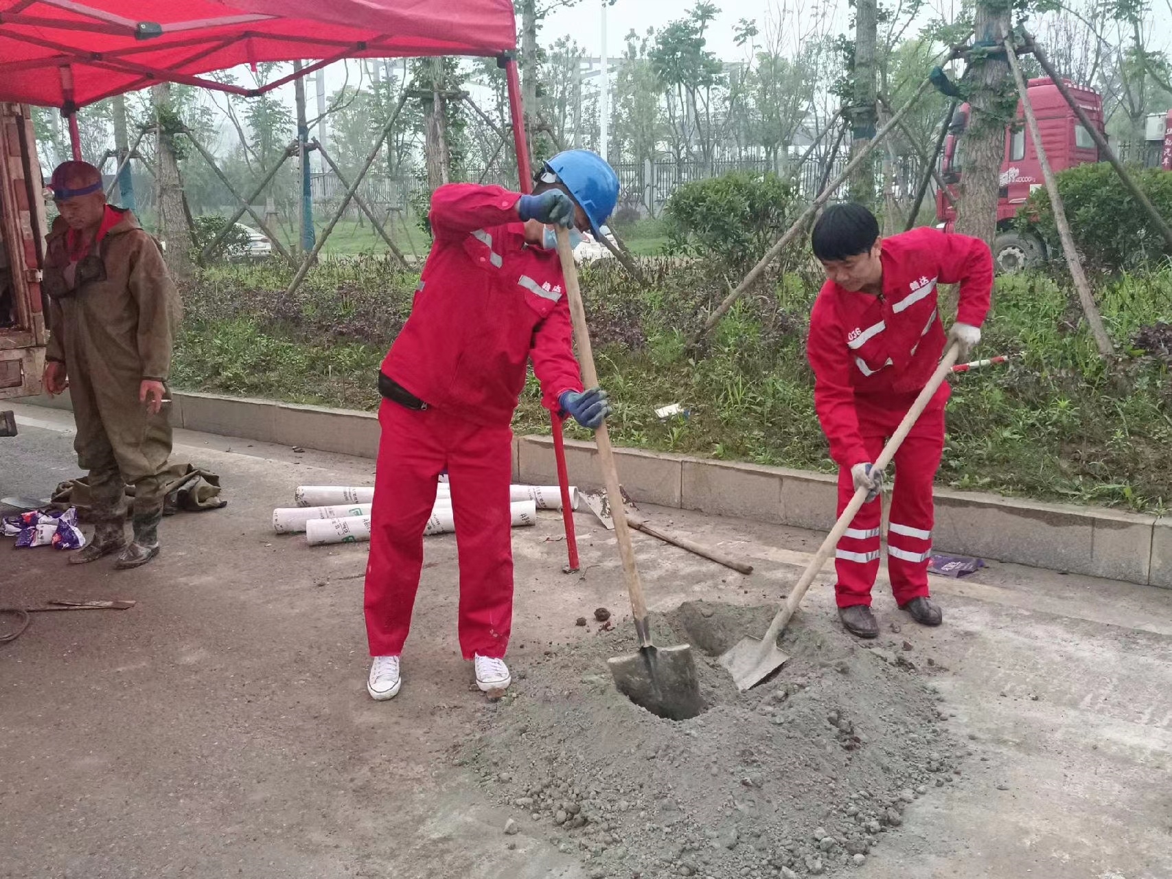 仁布管道疏通哪家好】及时进行市政管道清淤